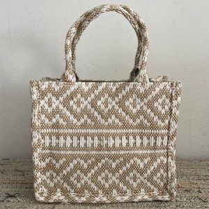 H&M Jacquard tote